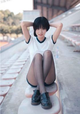 变成黑皮辣妹后朋友做了的梦_HD在线视频观看