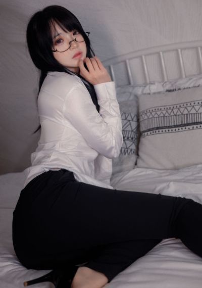 欧美性狂欢_中英字幕1080