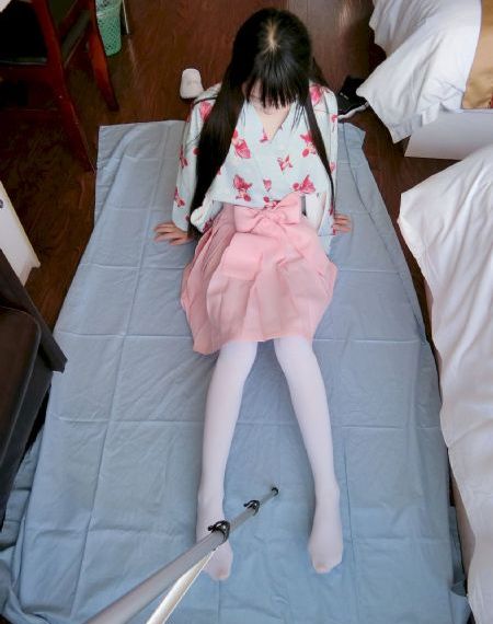 优衣库9分钟未删减视频_1080P高清在线观看