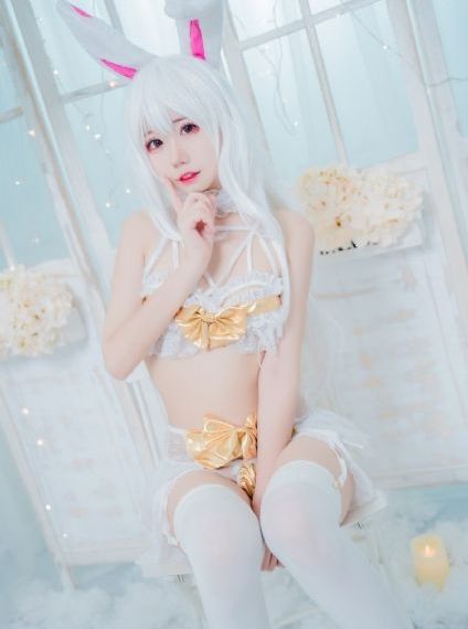 美女一24fa触屏版www_BDHD在线观看